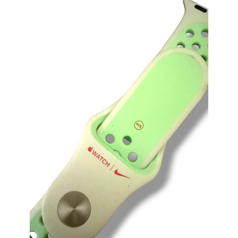 Apple Nike Sport Band S/M 40mm Mint Green Perforated Silicone Watch Strap - Picture 4 of 5